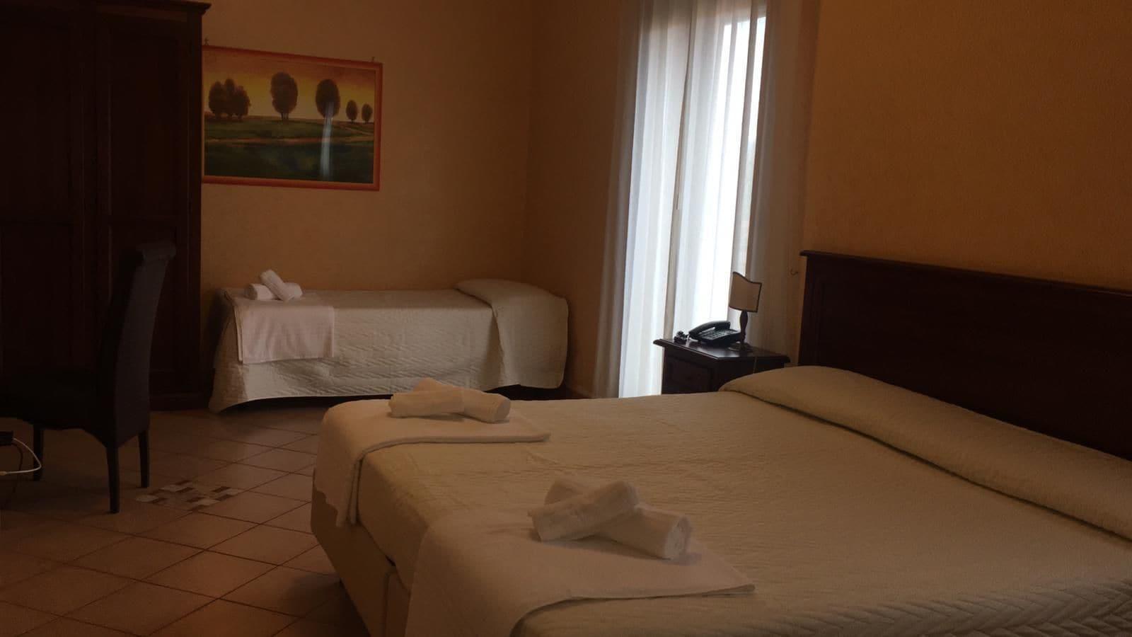 Hotel Paradiso Delle Madonie Castelbuono  Bagian luar foto