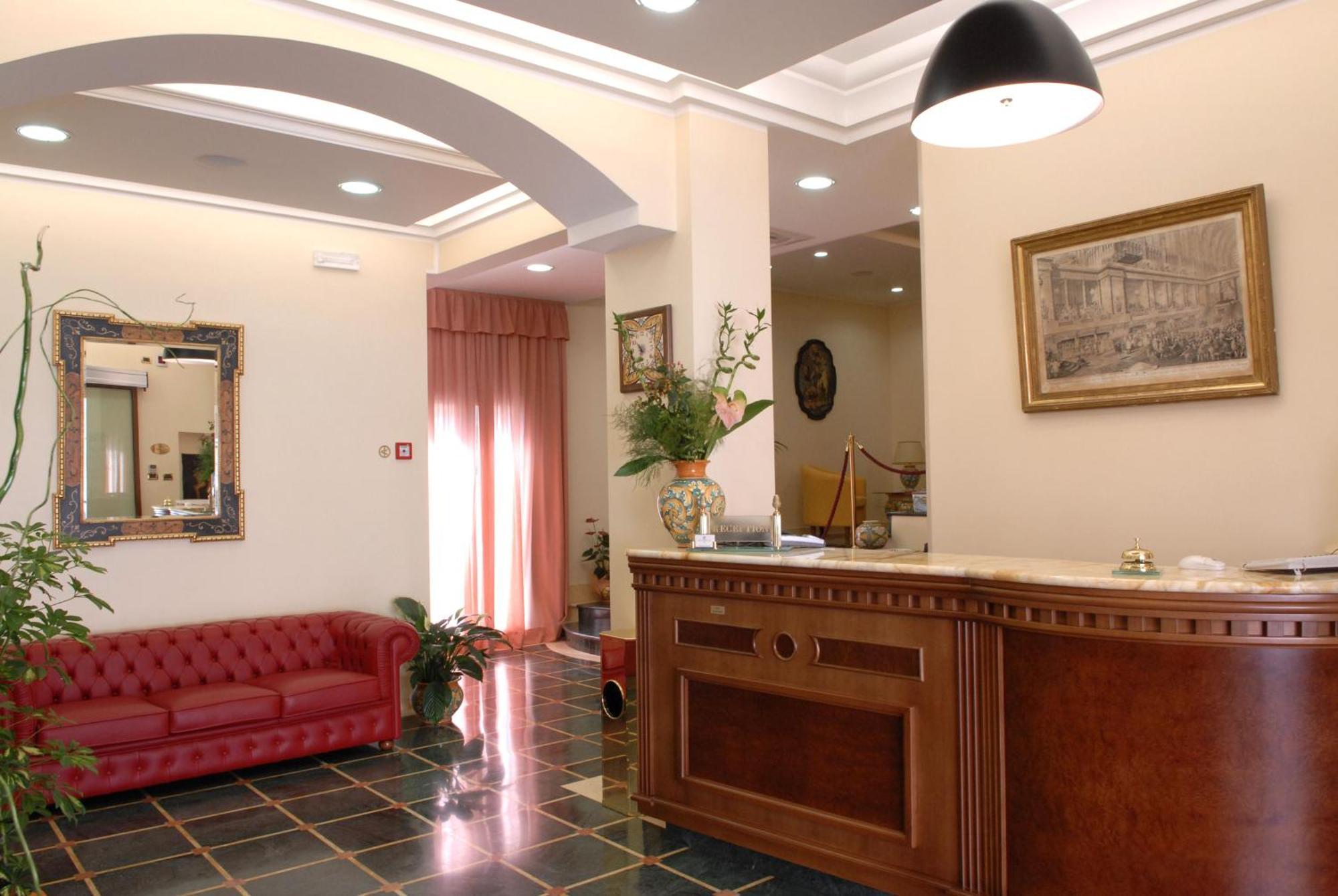 Hotel Paradiso Delle Madonie Castelbuono  Bagian luar foto